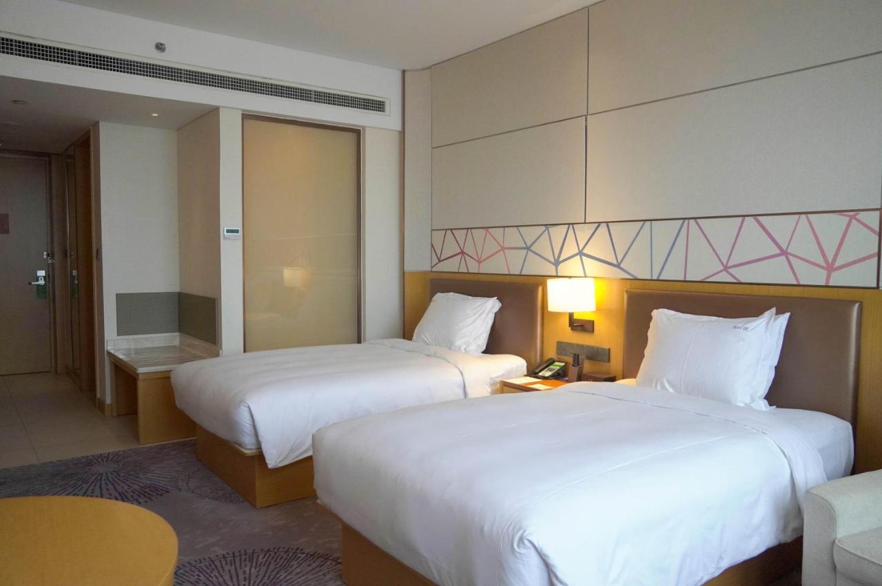 Holiday Inn Tianjin Xiqing By Ihg Exterior photo